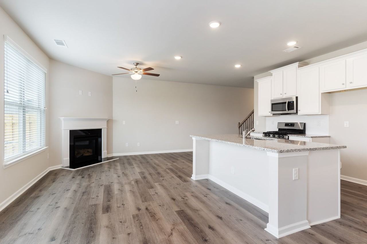 3785 Prospect Point Dr - Photo 7 of 20