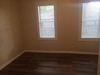 2913 W Beach St - Photo 7 of 15