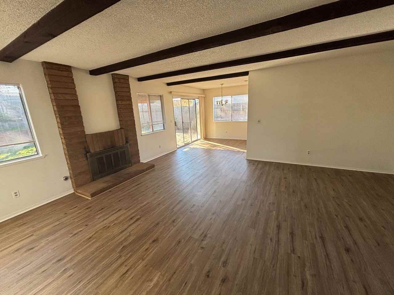 274 Mountain View Dr - Photo 3 of 11