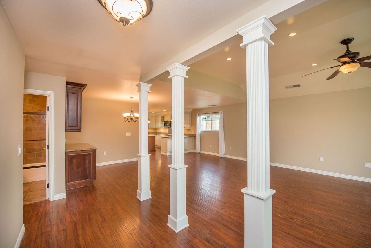 2386 Carlton Pl - Photo 2 of 42