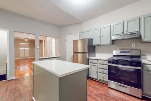 featured image of 613 N Pulaski St