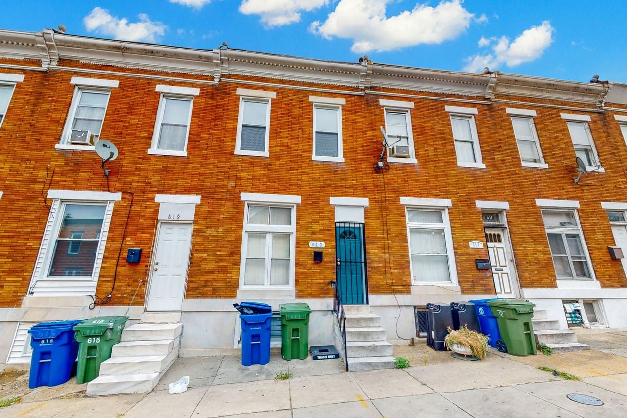 613 N Pulaski St - Photo 2 of 22