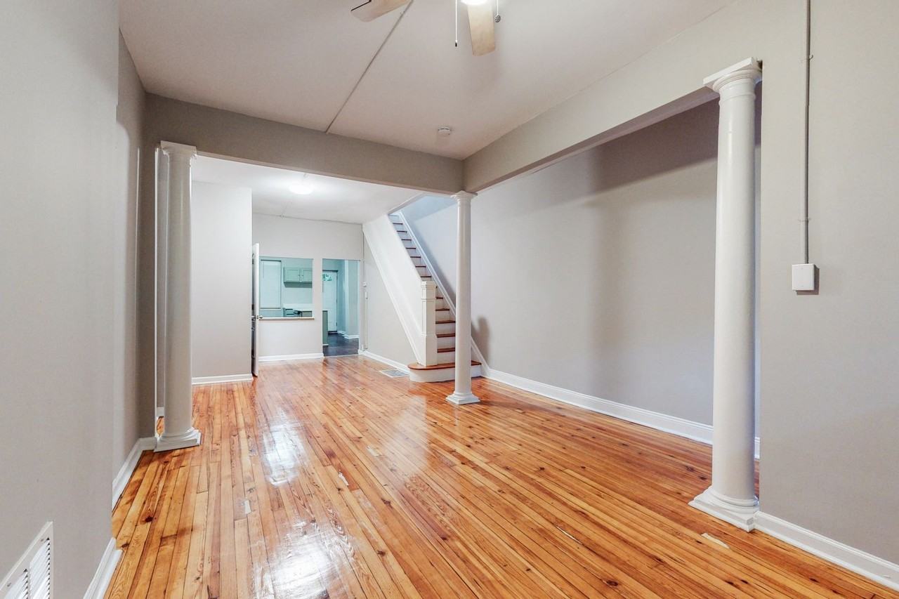 613 N Pulaski St - Photo 5 of 22