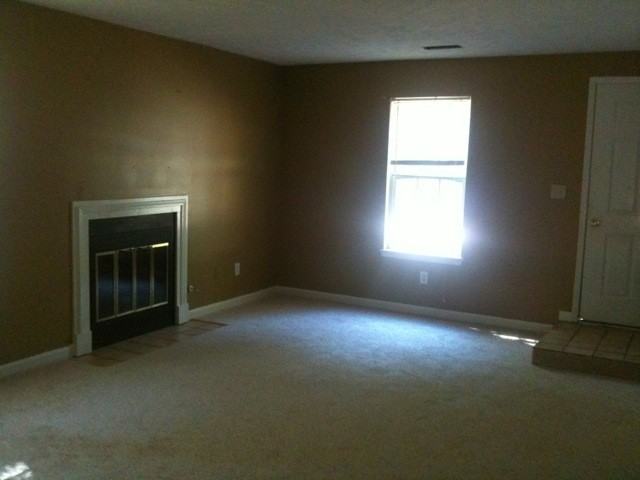 101 Autumn Leaf - Photo 5 of 8