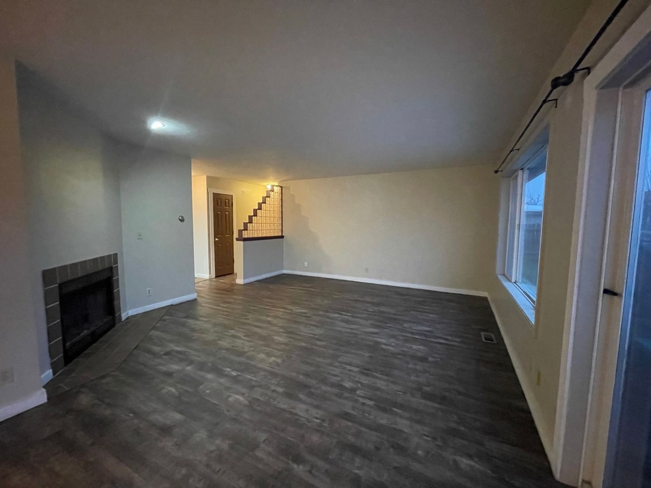 3427 Chevron Dr - Photo 3 of 12