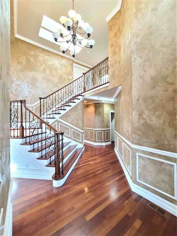 19630 9th Pl W - Photo 3 of 24