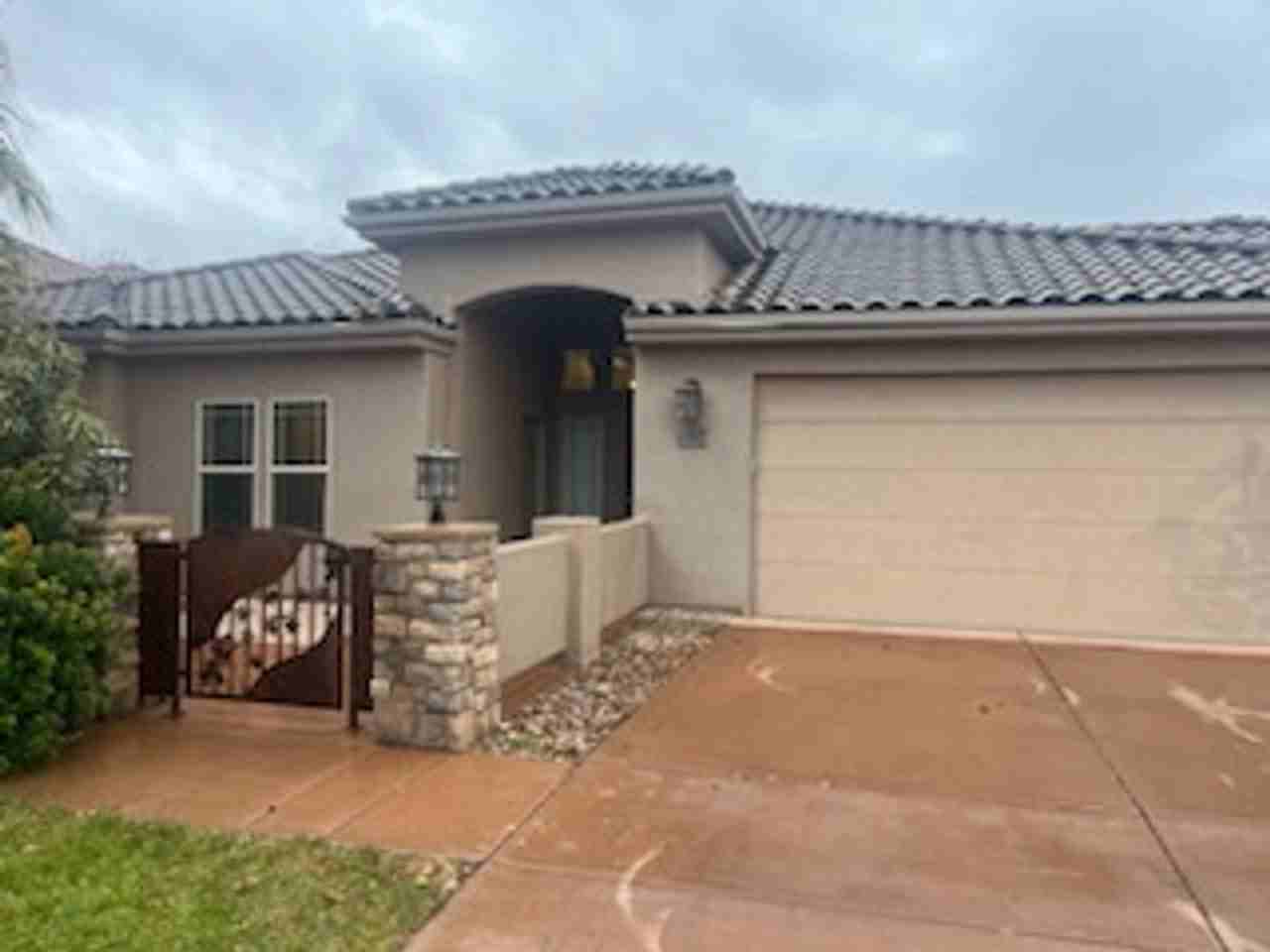 2422 S Camino Real - Photo 2 of 11