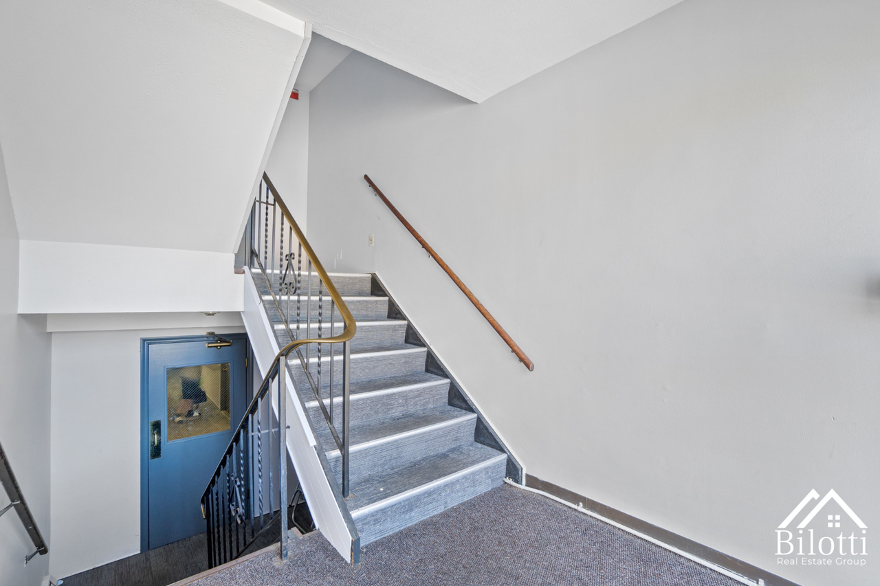 1250 South Broadway - Photo 4 of 4