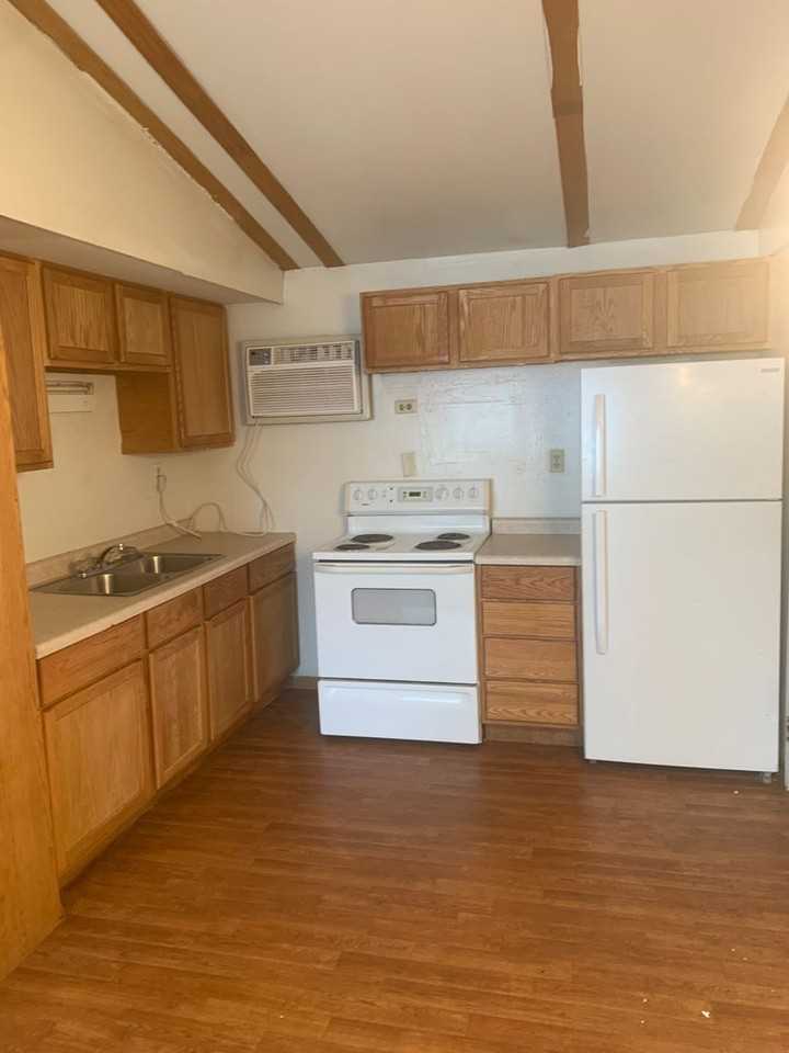 3507 Schofield Ave - Photo 2 of 8