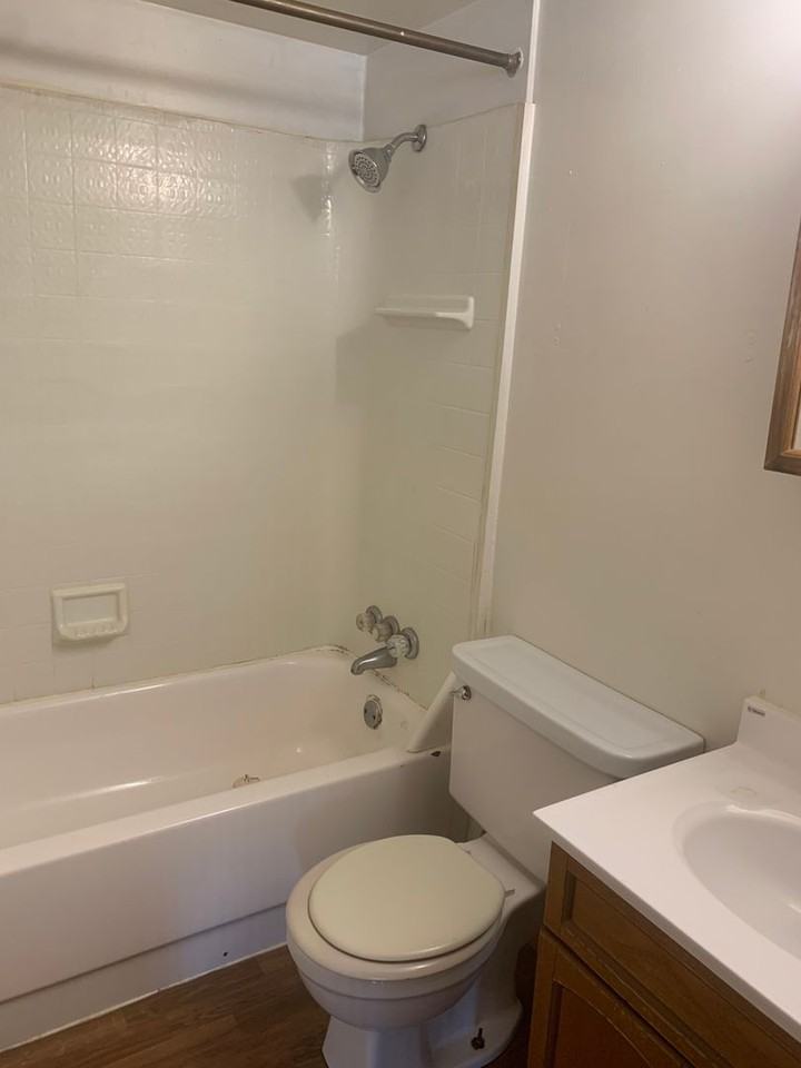 3507 Schofield Ave - Photo 4 of 8