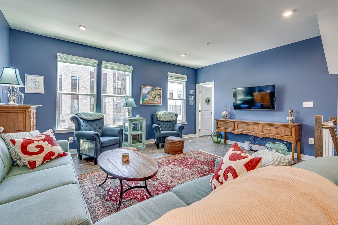 2705 Evansgreen Dr - Photo 3 of 46