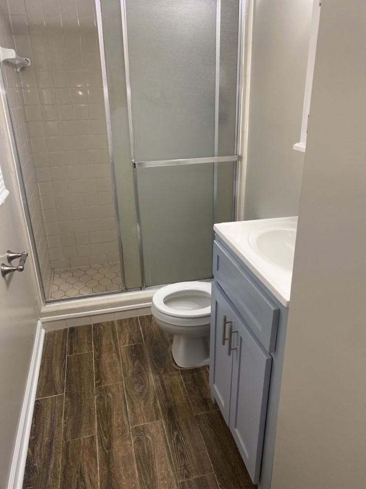 4702 Rowland Ave - Photo 6 of 16