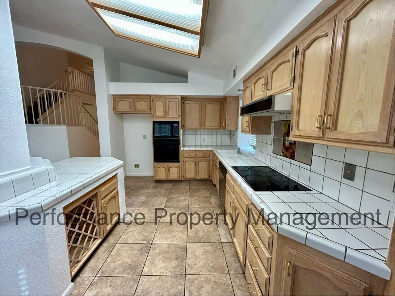 9901 Seven Oak Ct - Photo 7 of 25