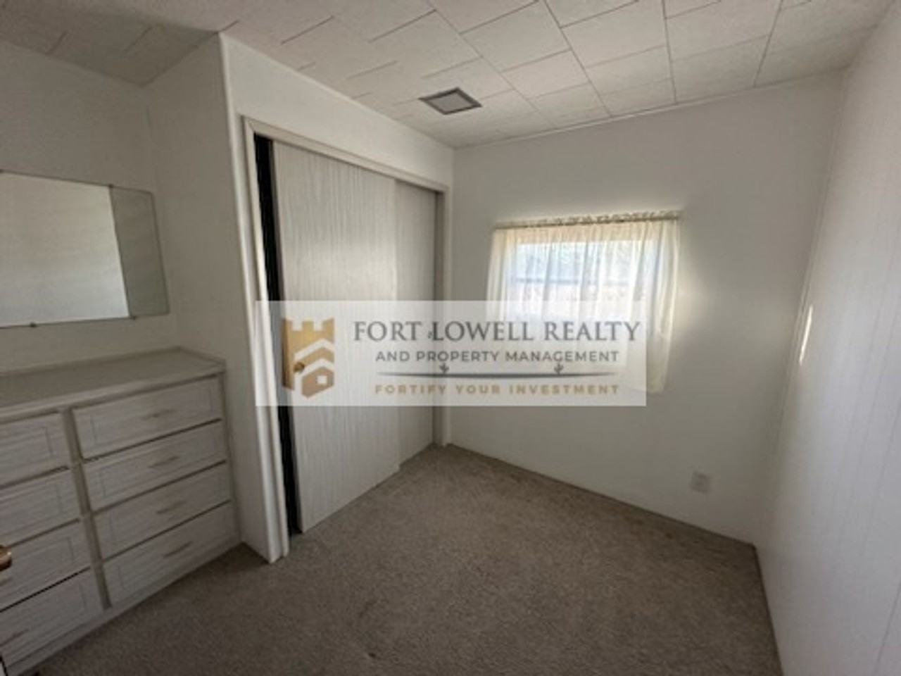 2747 S Kinney Rd - Photo 7 of 12