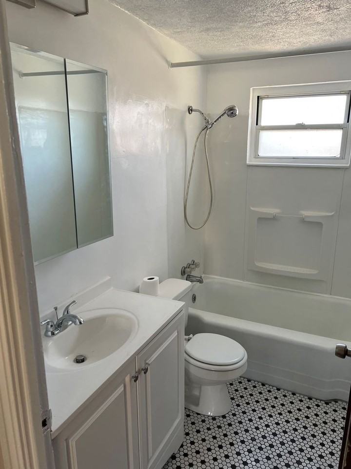 332 Marose Dr - Photo 5 of 7