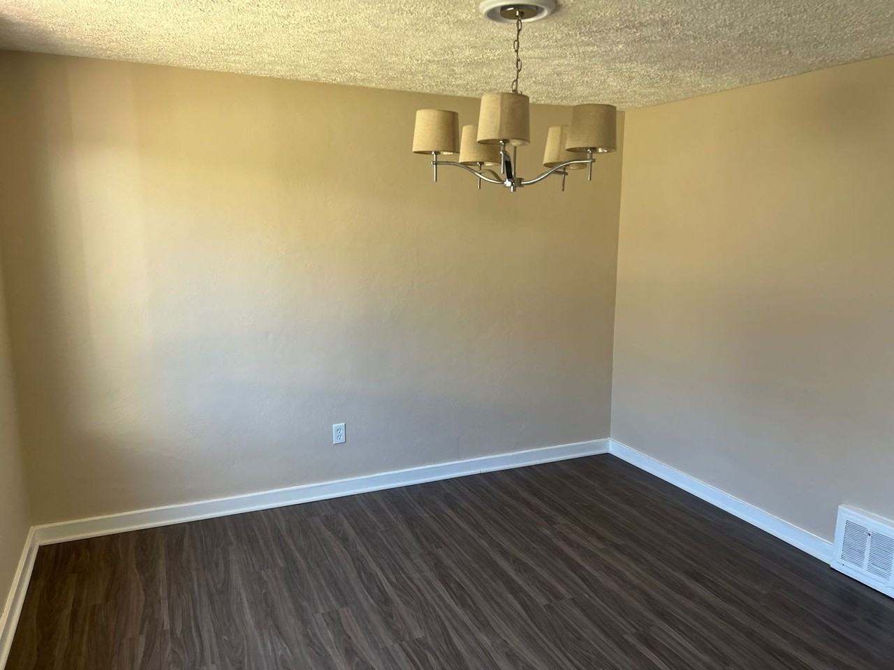 332 Marose Dr - Photo 6 of 7