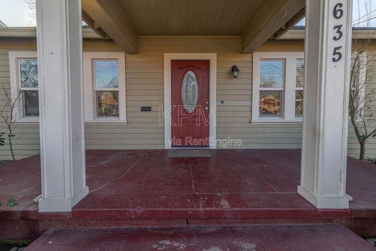 635 N Argonaut St - Photo 2 of 22