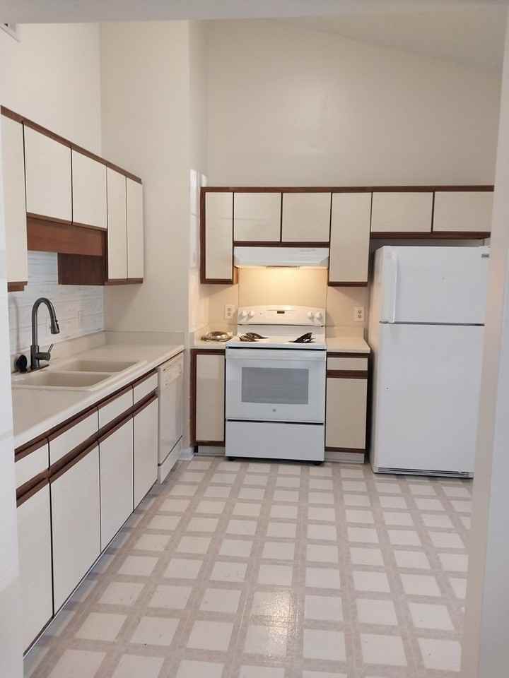 124 Bald Eagle Dr - Photo 5 of 18