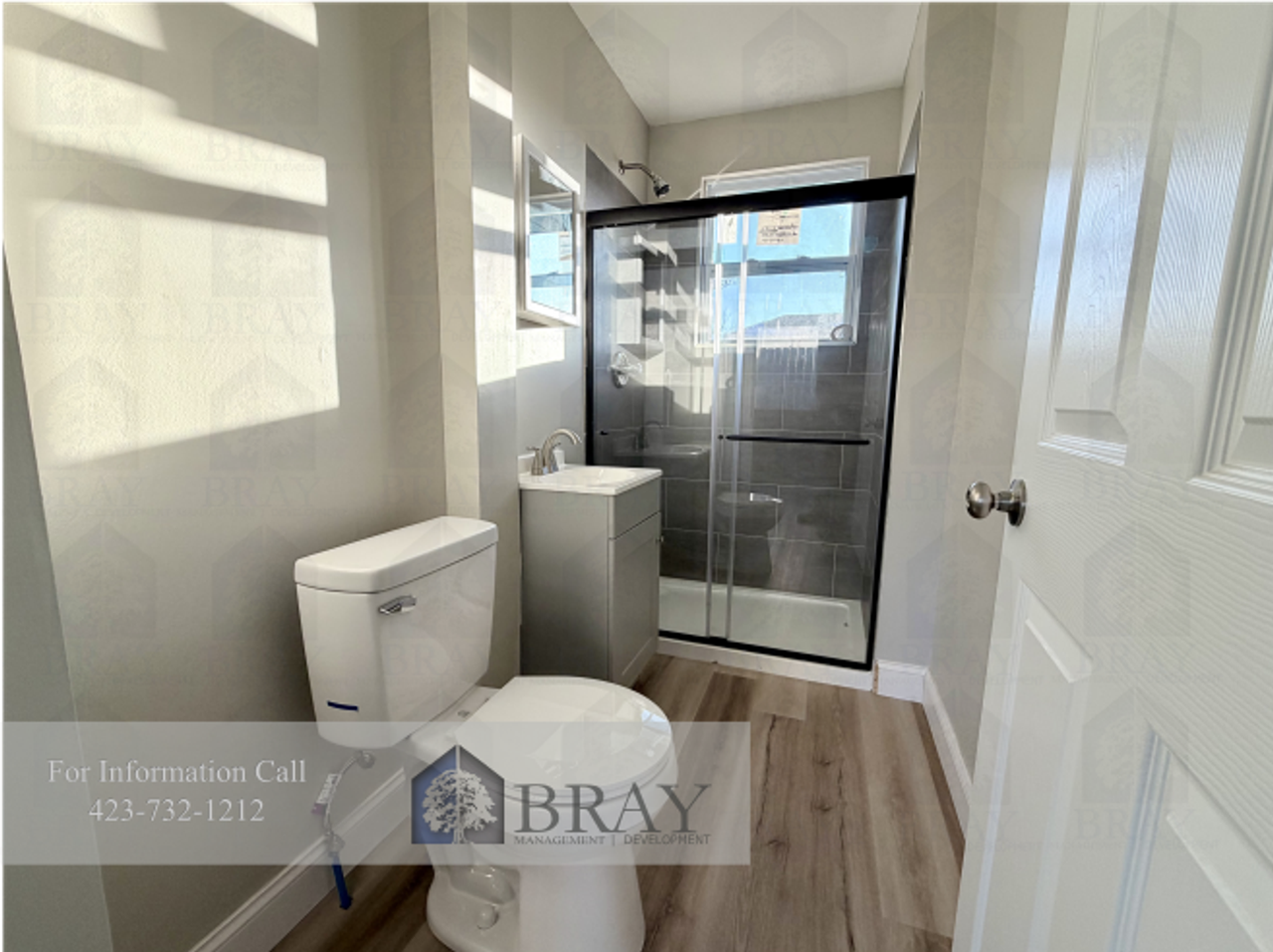 1010 Lamont St - Photo 5 of 11