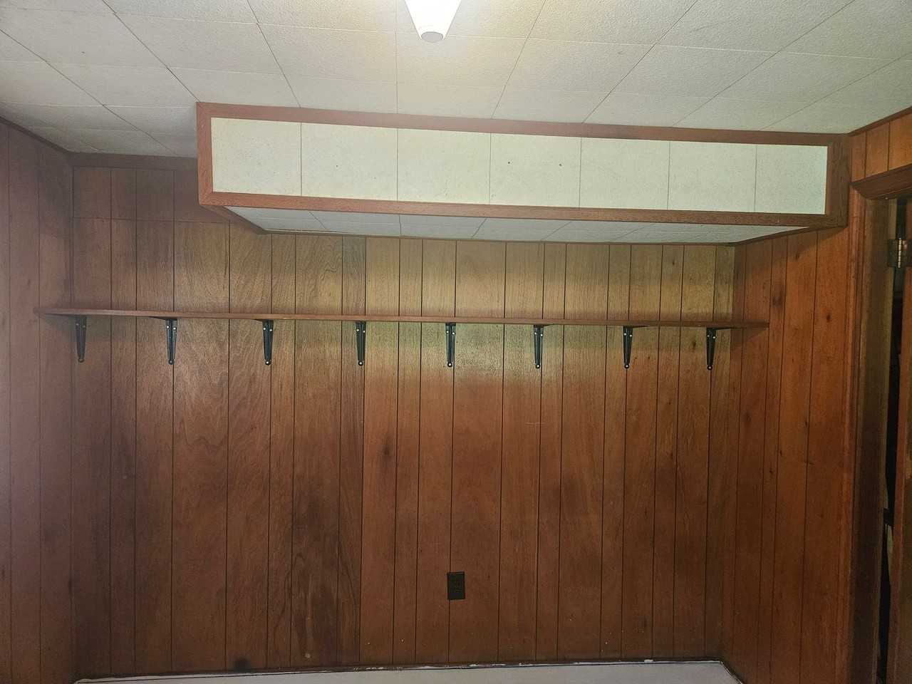 2147 Jamestown Rd - Photo 2 of 22