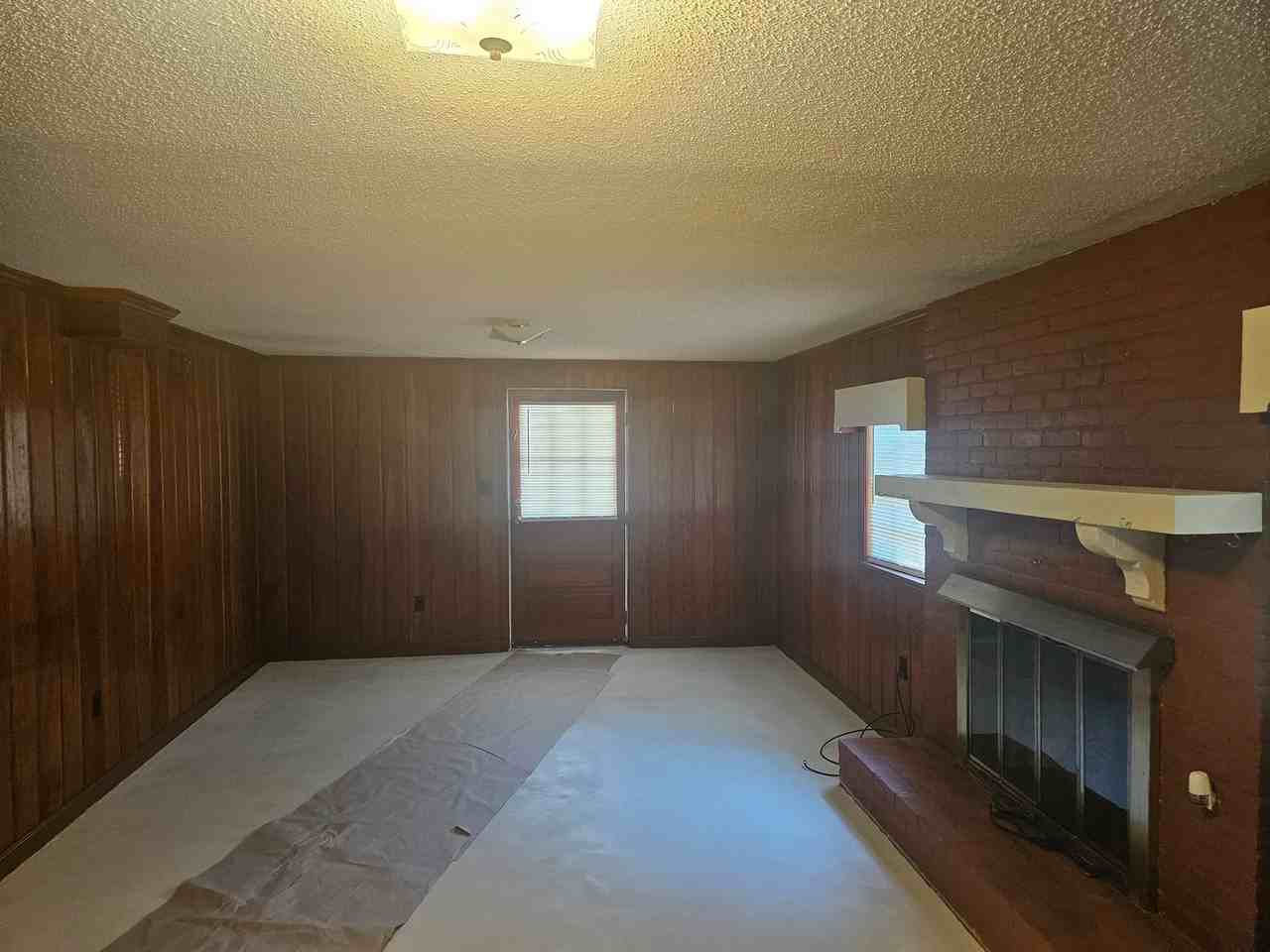 2147 Jamestown Rd - Photo 4 of 22