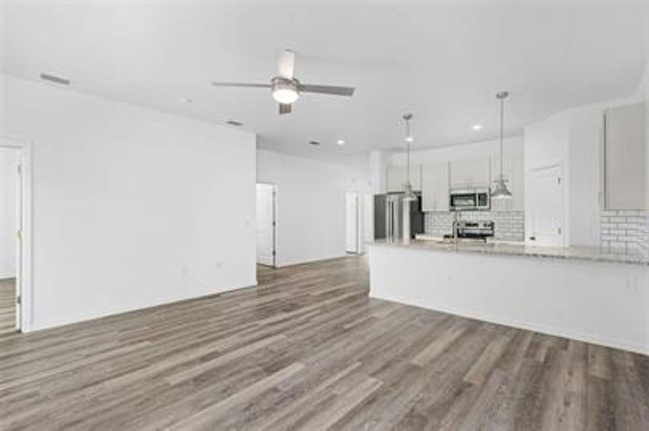 4639 25th St Sw - Photo 7 of 12