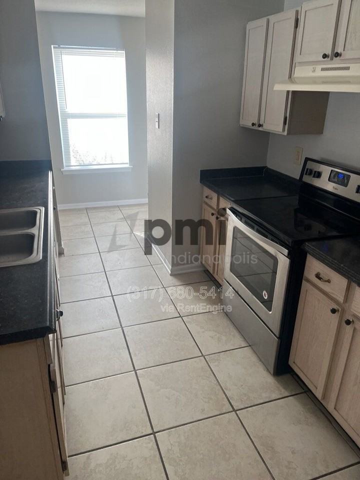 346 Atherton Dr - Photo 3 of 50