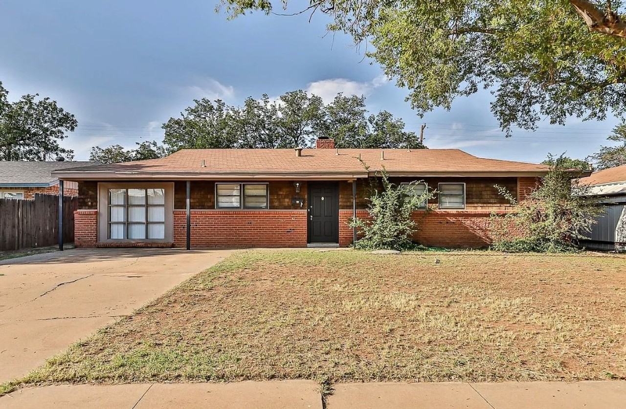 5426 43rd St - Photo 2 of 39