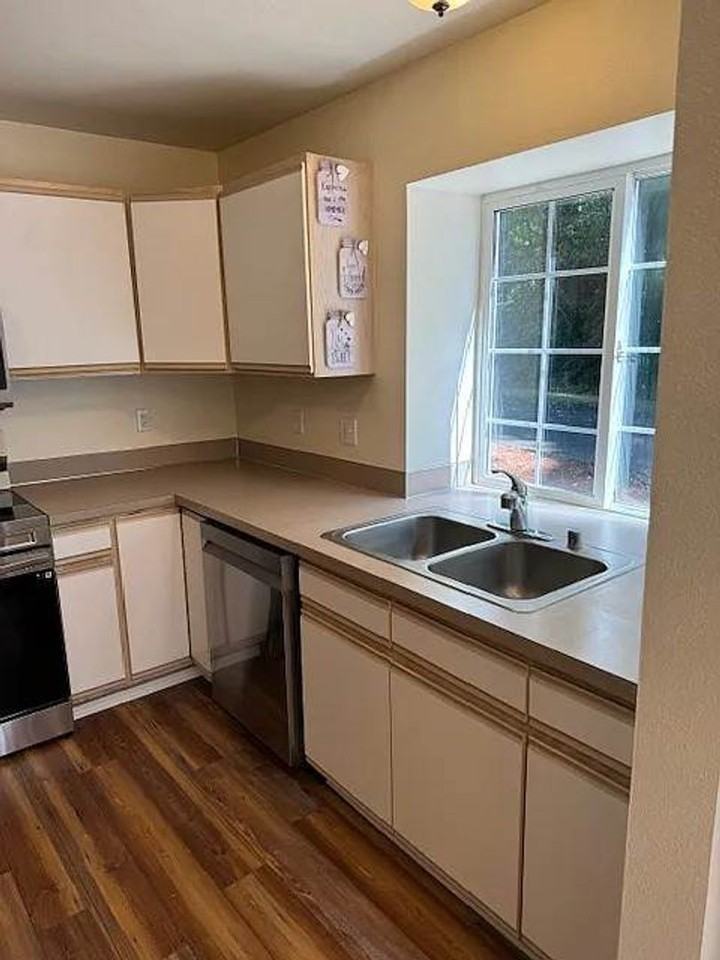 14704 37th Avenue Ct Nw - Photo 5 of 25