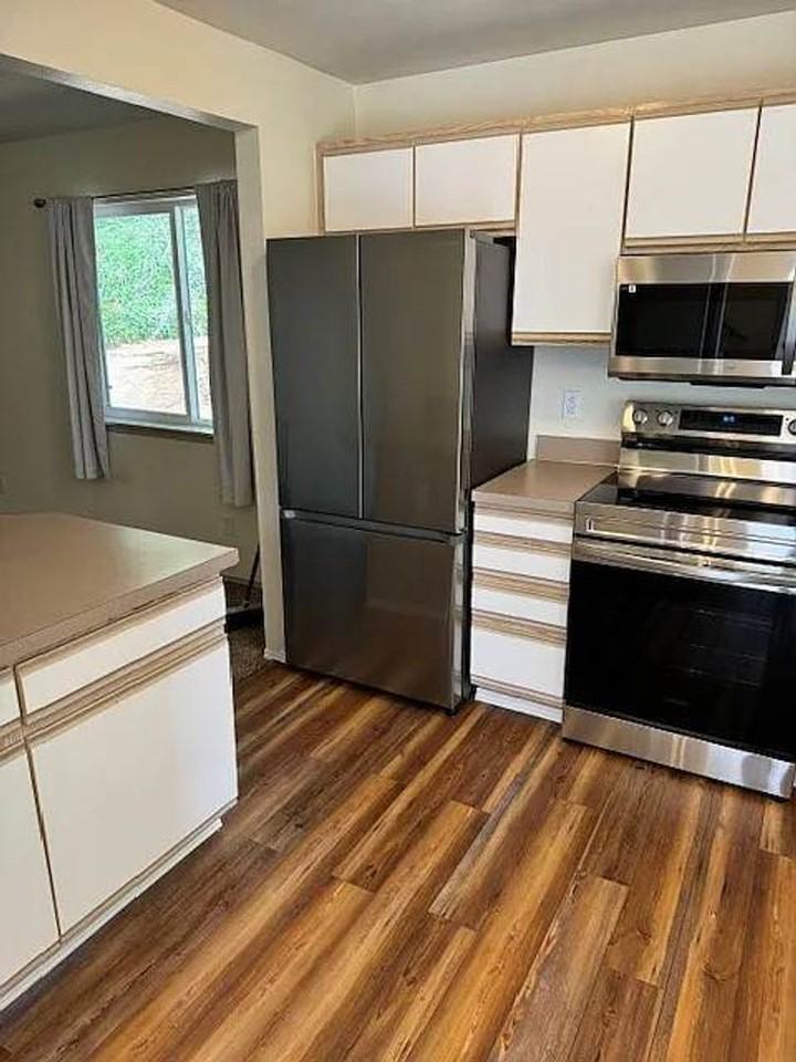 14704 37th Avenue Ct Nw - Photo 7 of 25