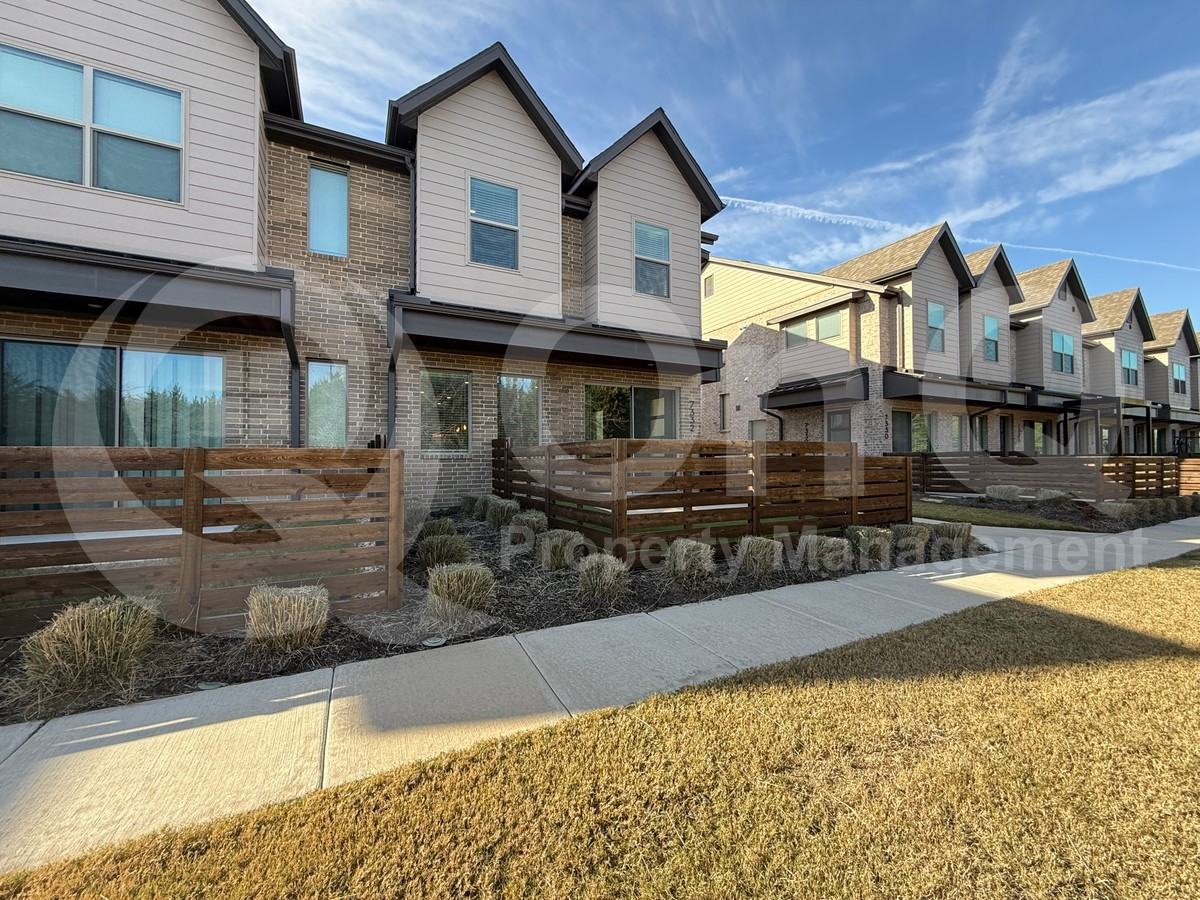 7332 Concha Dr - Photo 3 of 21