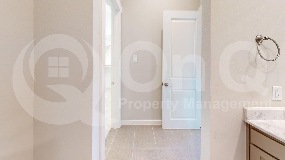 7332 Concha Dr - Photo 5 of 21