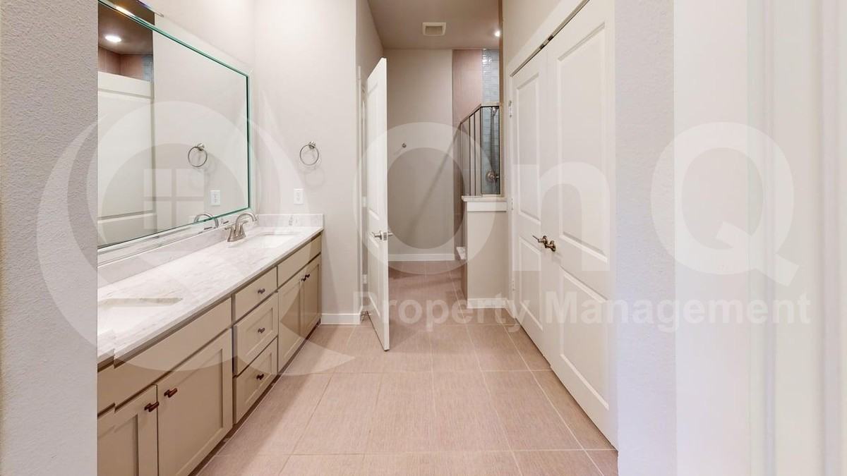 7332 Concha Dr - Photo 6 of 21