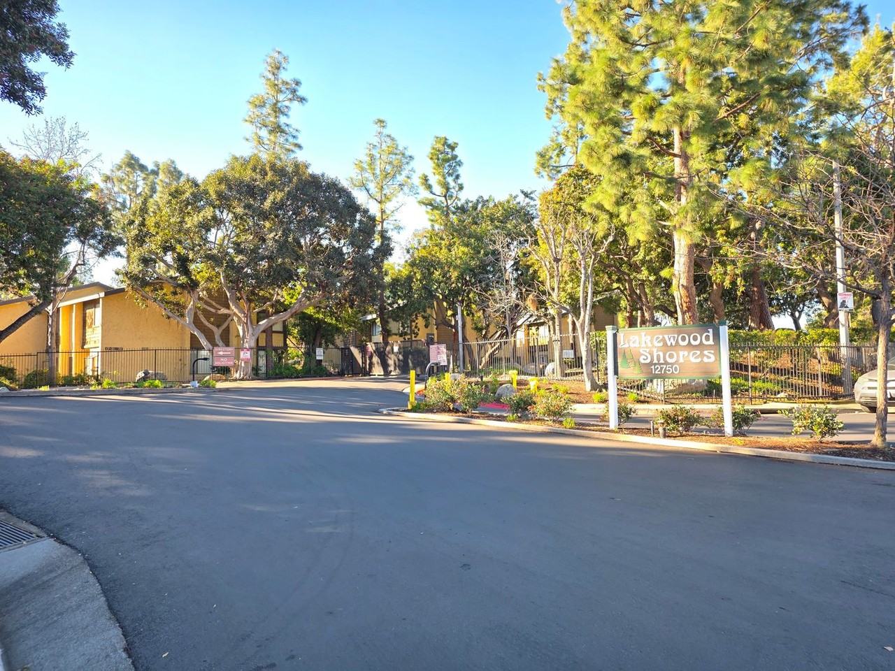 12750 Centralia St #62 - Photo 2 of 33