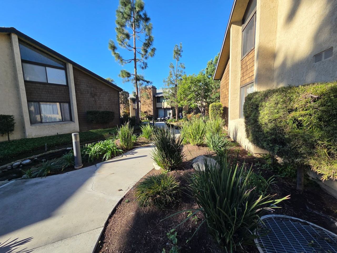 12750 Centralia St #62 - Photo 5 of 33