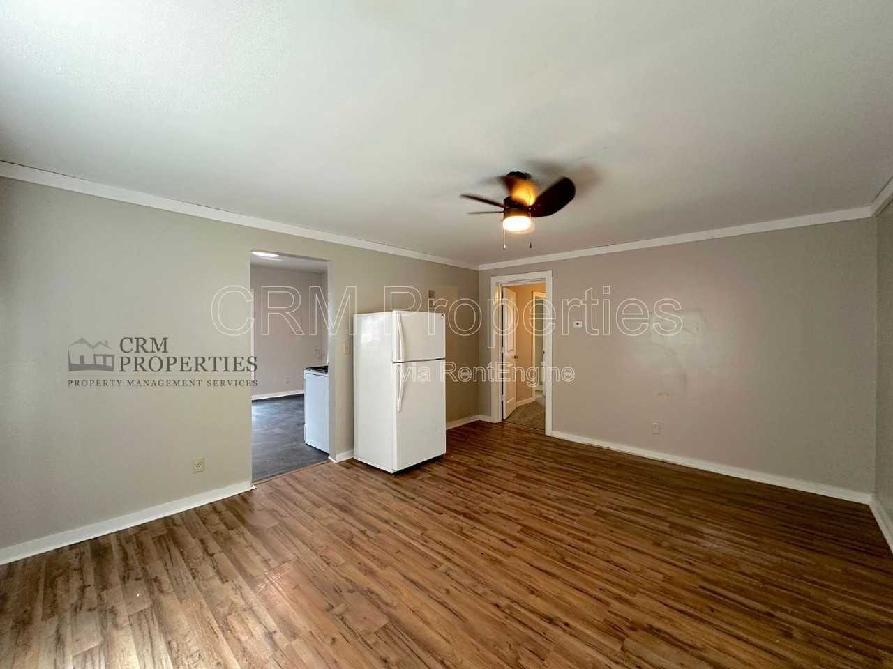 1519 N Purdum St - Photo 3 of 21