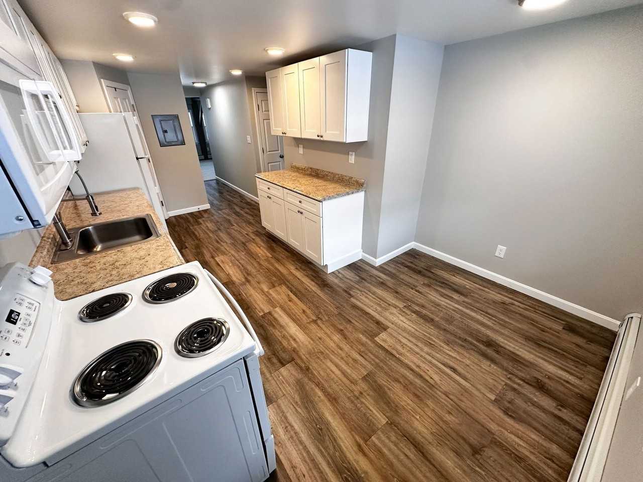 54 Old Concord Tpke #12 - Photo 4 of 26