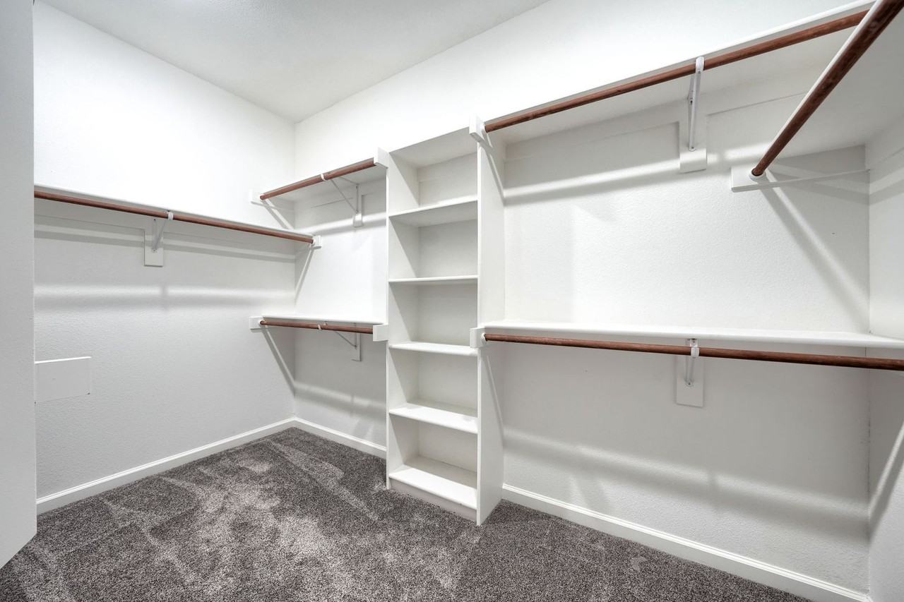 309 Mule Deer Mews - Photo 4 of 25