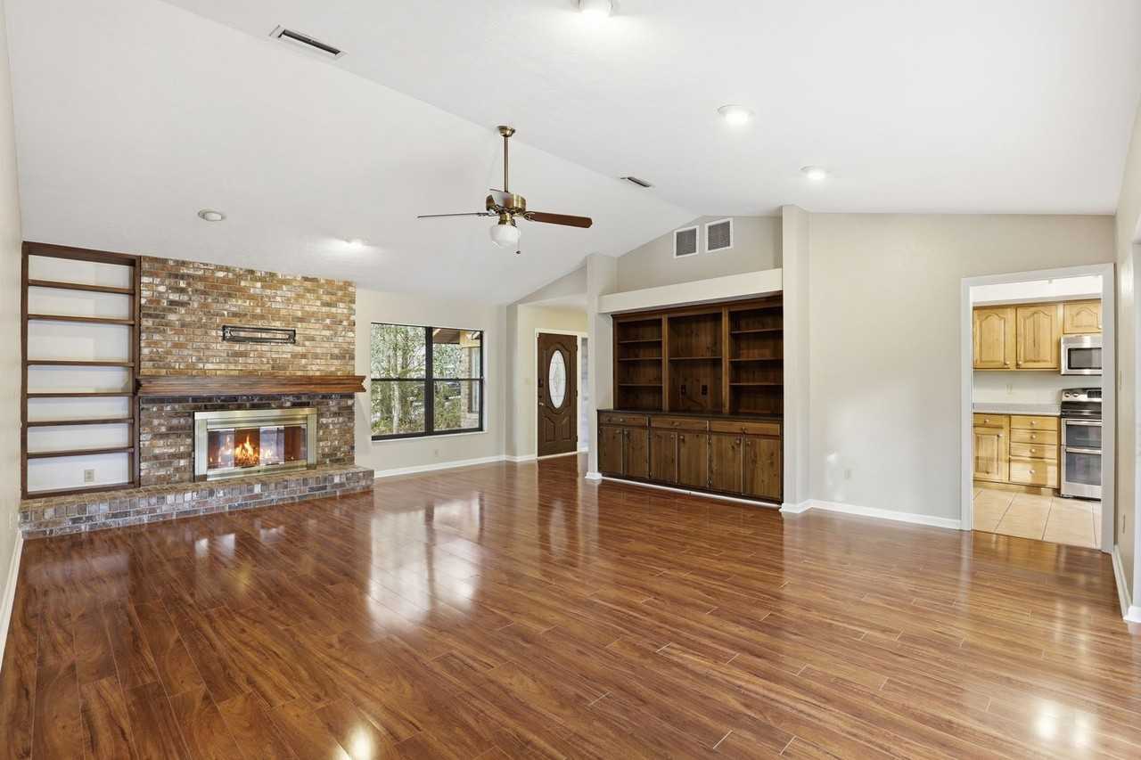 5401 Sw 86th Dr - Photo 4 of 35