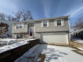 1621 Warbler Dr - Photo 1 of 1