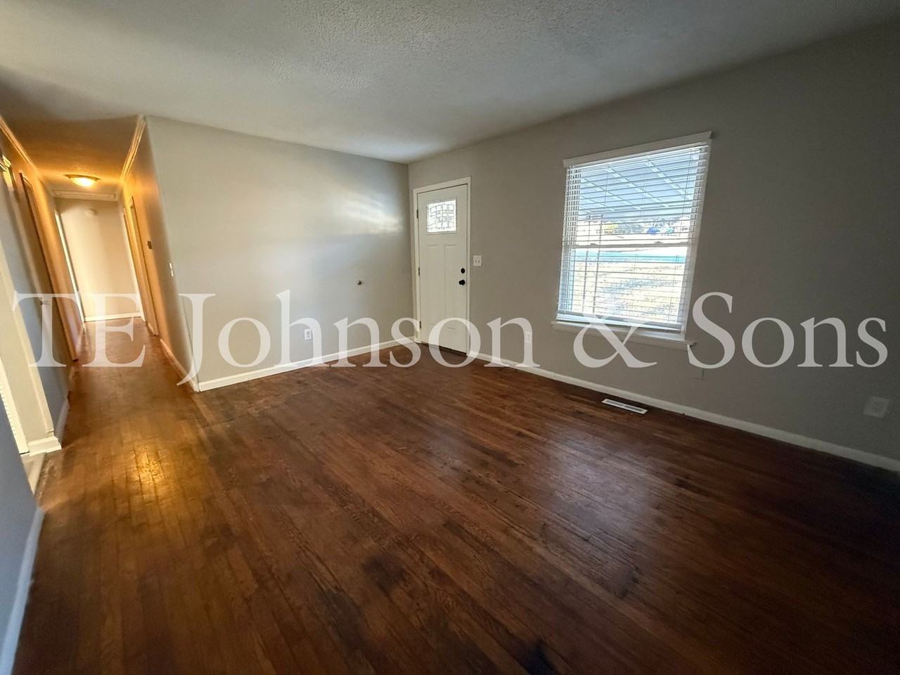 148 Cherryview Ln - Photo 4 of 34