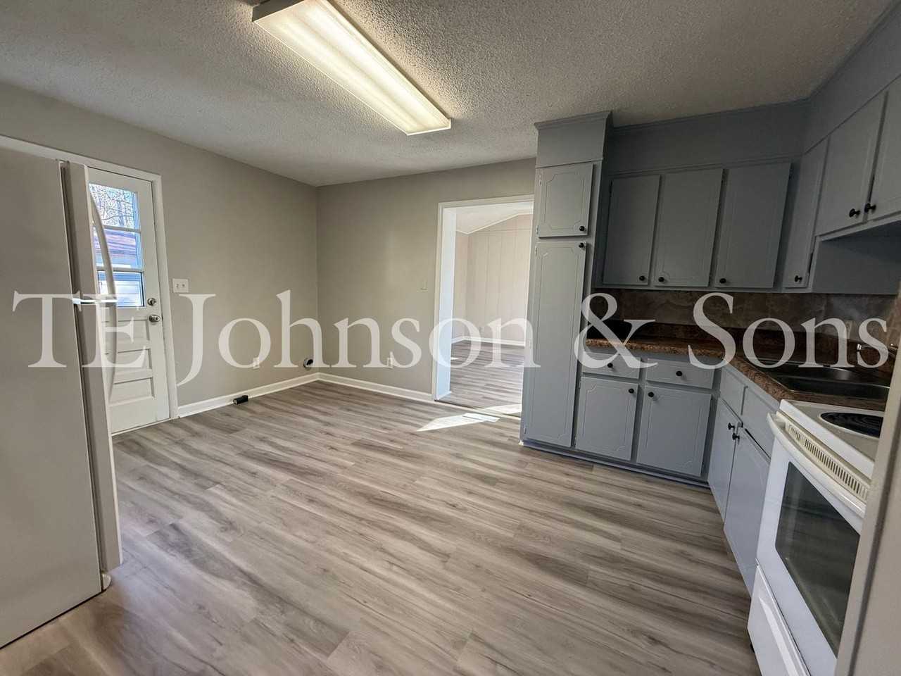 148 Cherryview Ln - Photo 5 of 34