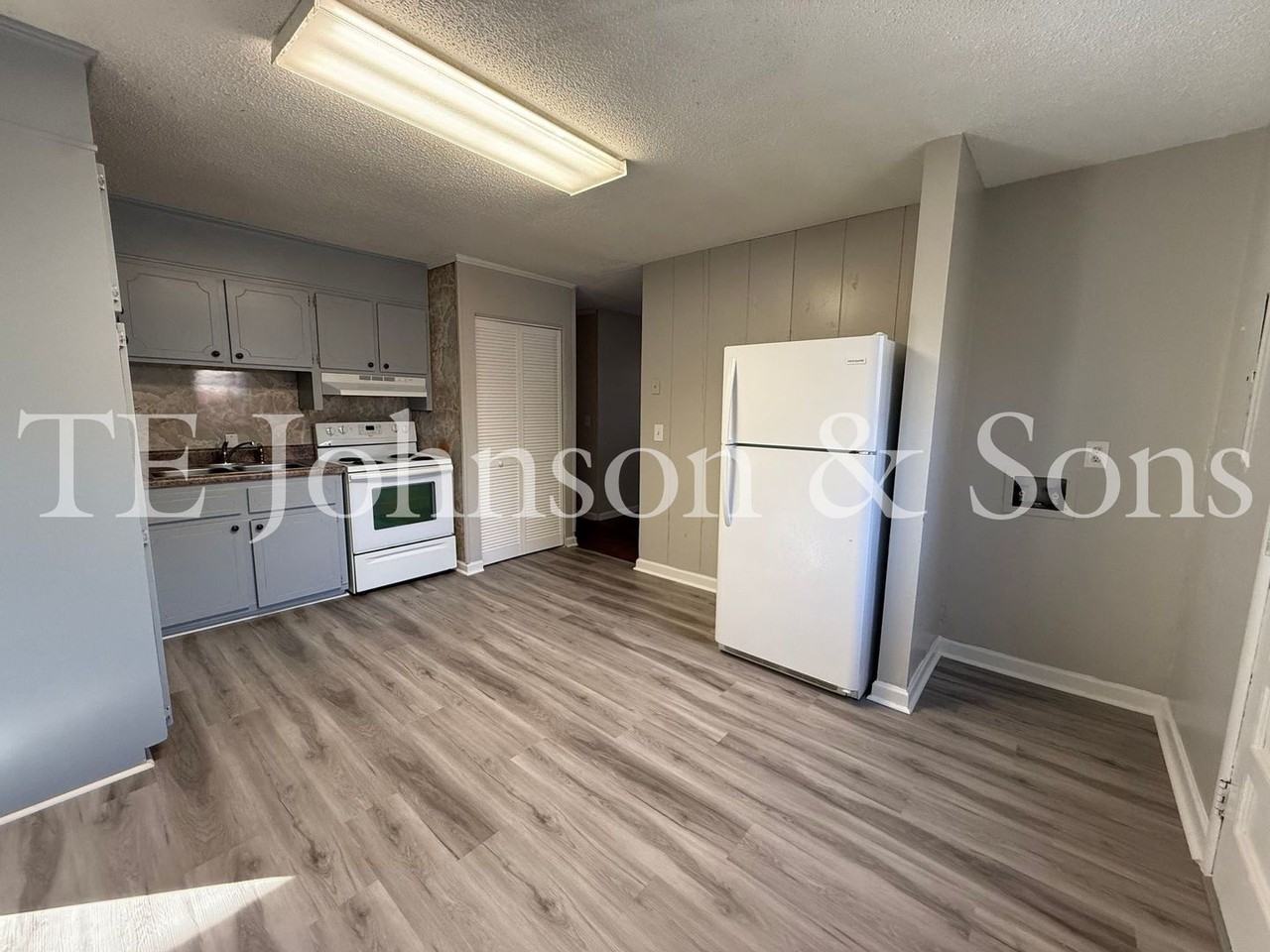 148 Cherryview Ln - Photo 7 of 34