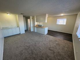 1017 W Goshen Ave - Photo 1 of 1