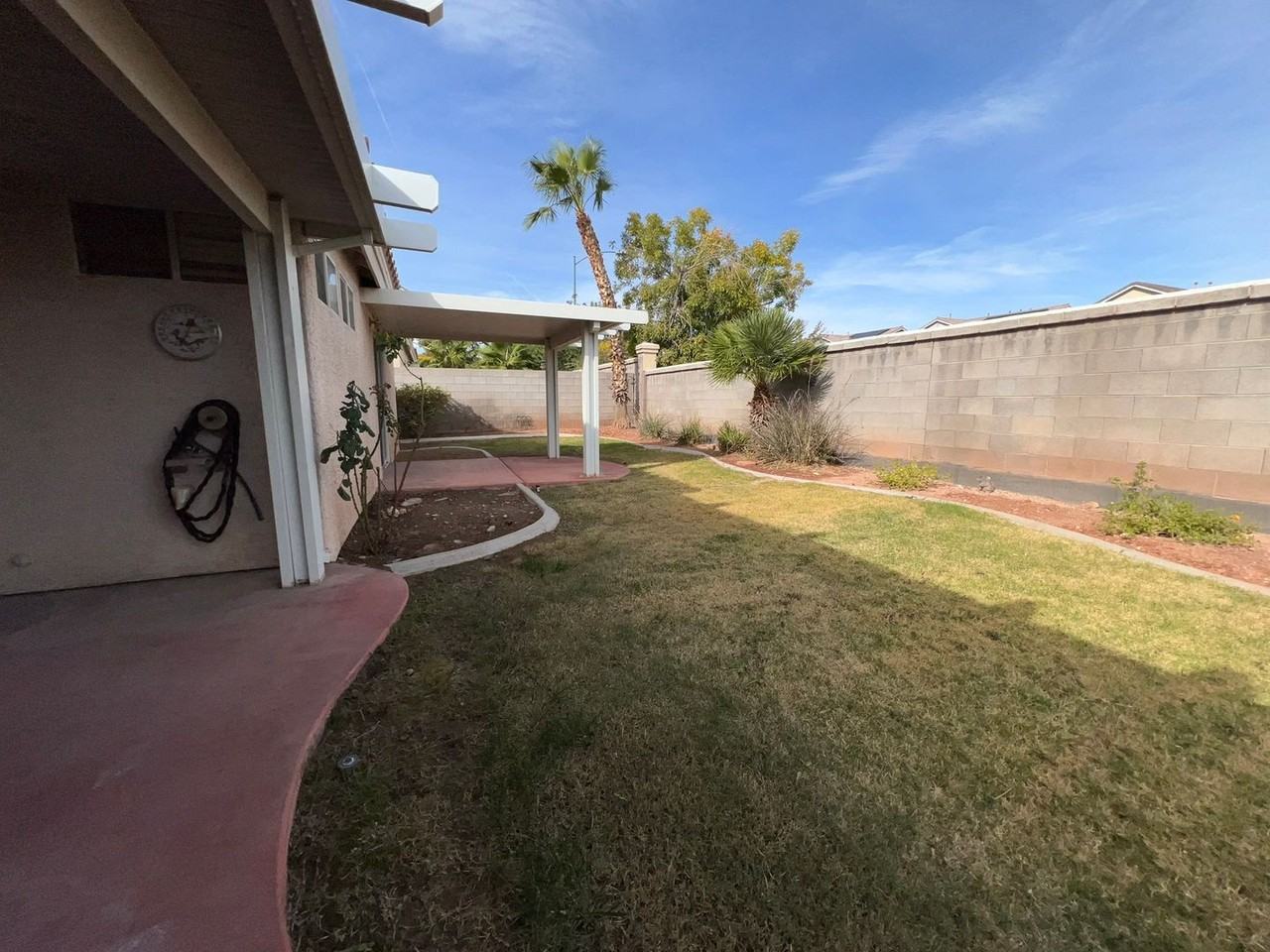 7916 Thorne Pine Ave - Photo 2 of 25