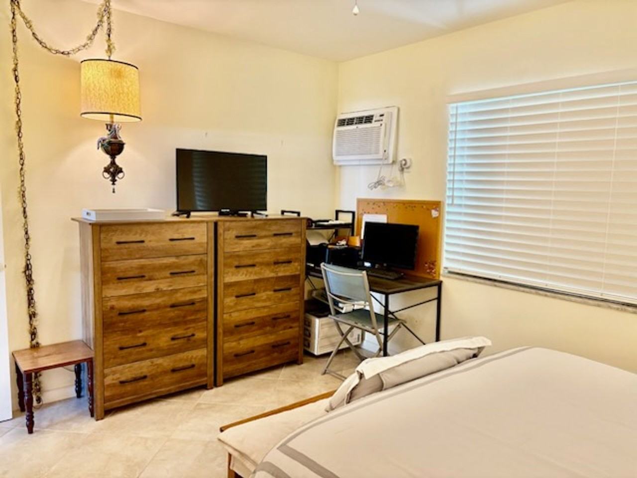 190 N Collier Blvd #T2 - Photo 5 of 8