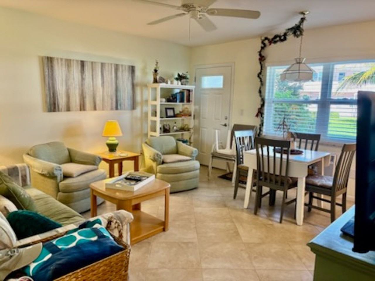 190 N Collier Blvd #T2 - Photo 7 of 8