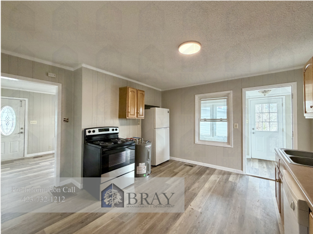 1237 Holyoke St - Photo 5 of 15