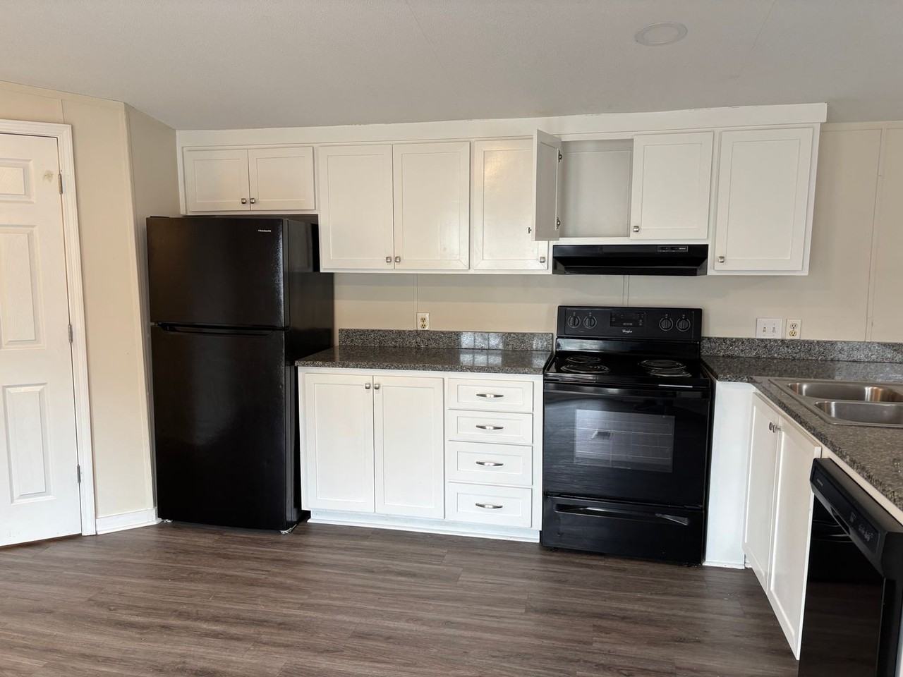 1169 Basin Rock Ln - Photo 4 of 8