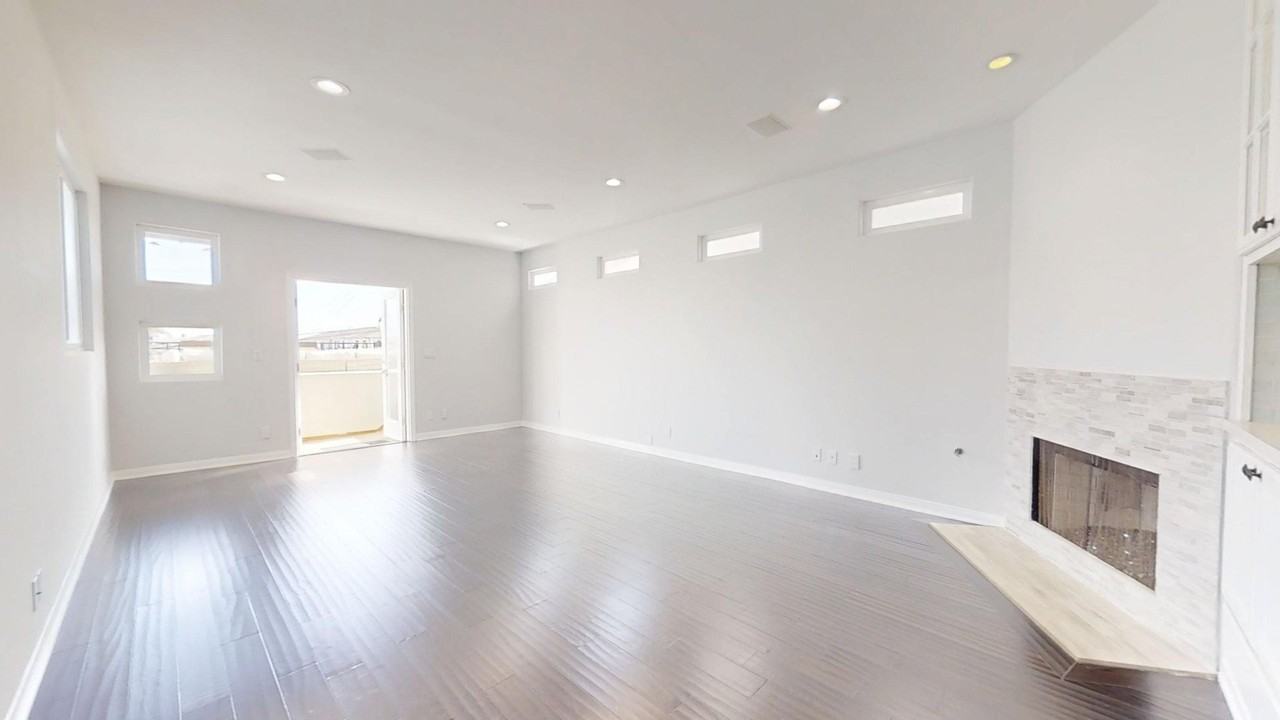 509 N Dianthus St - Photo 5 of 27